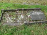 image of grave number 826236